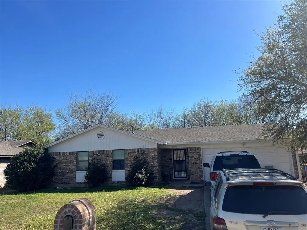 6036 Harrison Way, Watauga, TX 76148