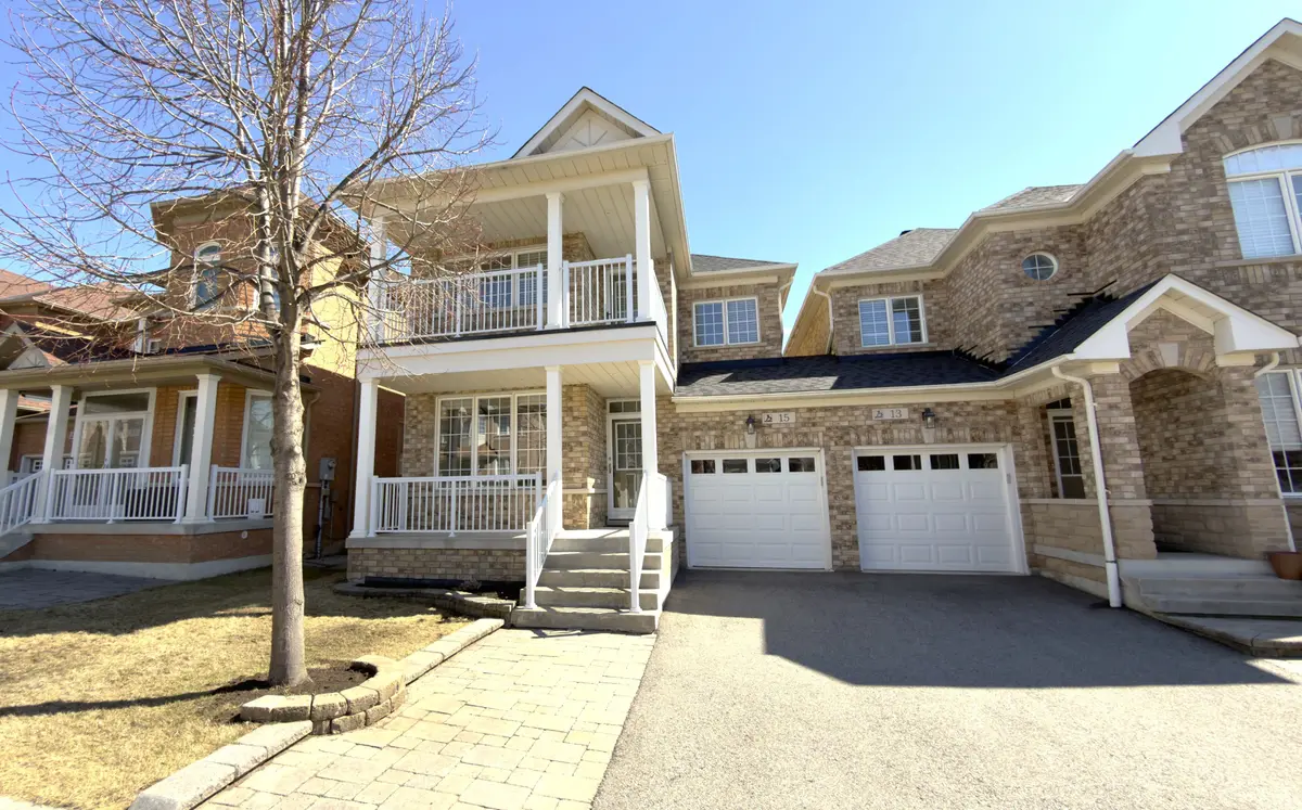 15 Atlas Peak DR, Markham, ON L6C 3H8