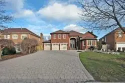 7 Elderwood DR, Richmond Hill, ON L4B 2X3