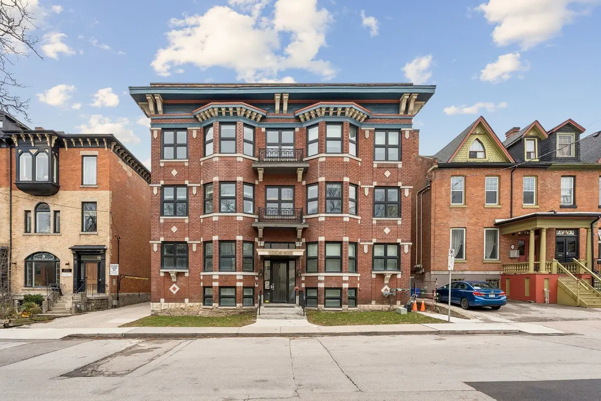 27 Bold ST, Hamilton, ON L8P 1T3