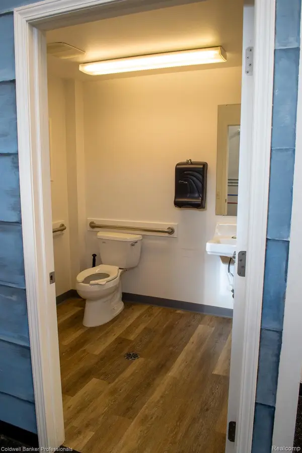 1495 Dauner RD #c, Fenton, MI 48430