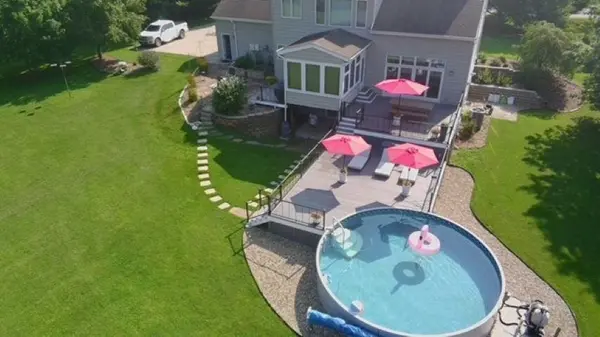 4635 Running Deer Ct NE, Iowa City, IA 52240