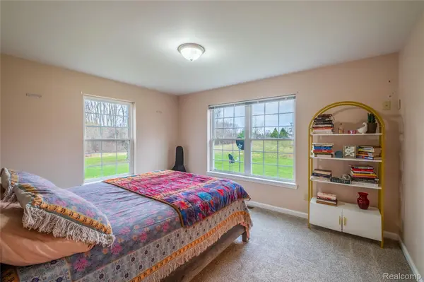 4210 Evans RD, Holly Township, MI 48442