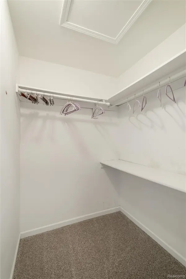 4210 Evans RD, Holly Township, MI 48442