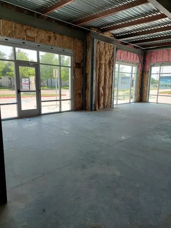 955 W Cartwright Road #103, Mesquite, TX 75149