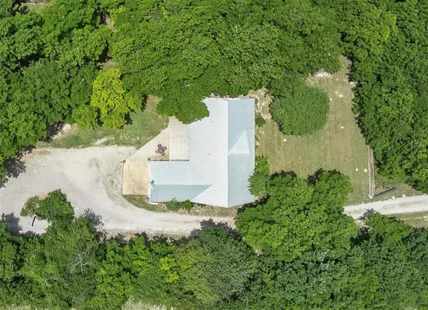 1000 Ballard Road, Van Alstyne, TX 75495