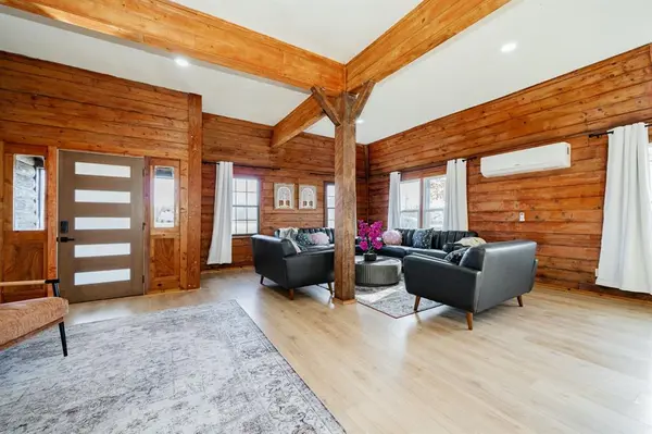 691 Bear Road, Van Alstyne, TX 75495