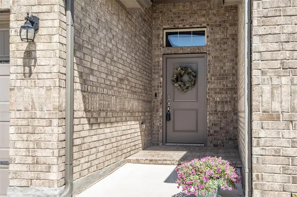 1864 Mensa Drive, Haslet, TX 76052