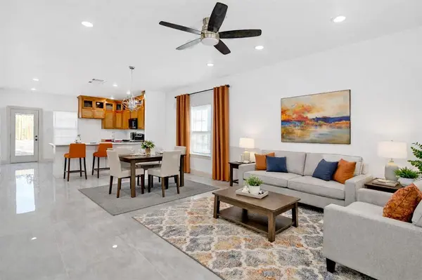 3157 N Glen Garden Drive, Fort Worth, TX 76119