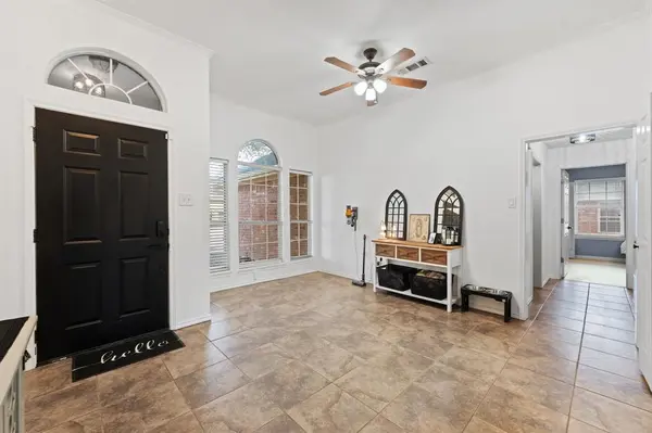 68 Delmore Drive, Hillsboro, TX 76645