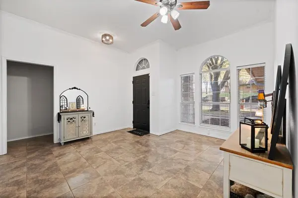 68 Delmore Drive, Hillsboro, TX 76645