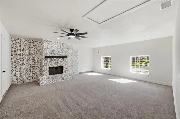 2804 Bent Tree Lane, Arlington, TX 76016