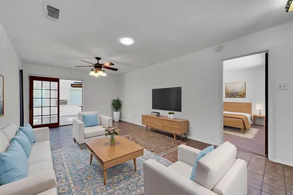 7509 Overhill Road, Fort Worth, TX 76116