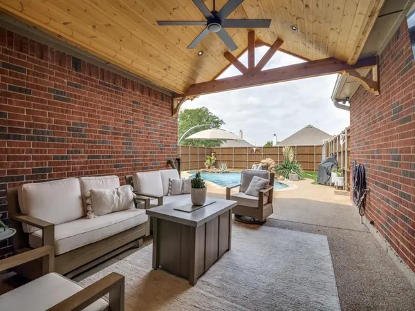 1221 E Oak Street, Wylie, TX 75098