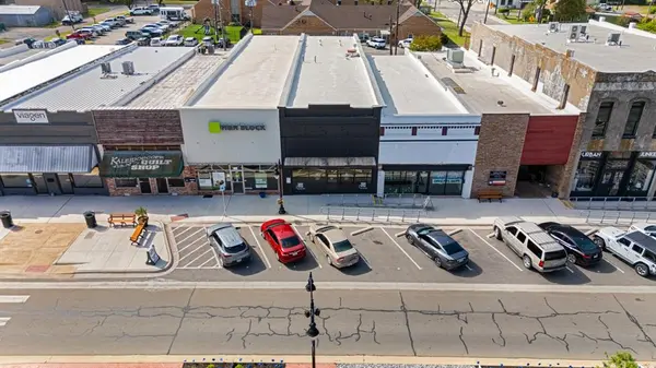 110 E Main Street, Whitesboro, TX 76273