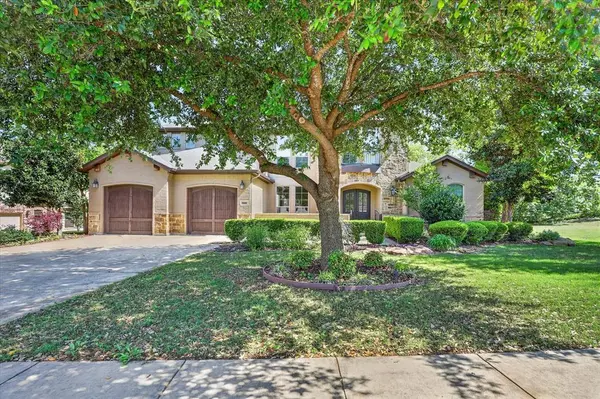 5800 Lamb Creek Drive, Fort Worth, TX 76179