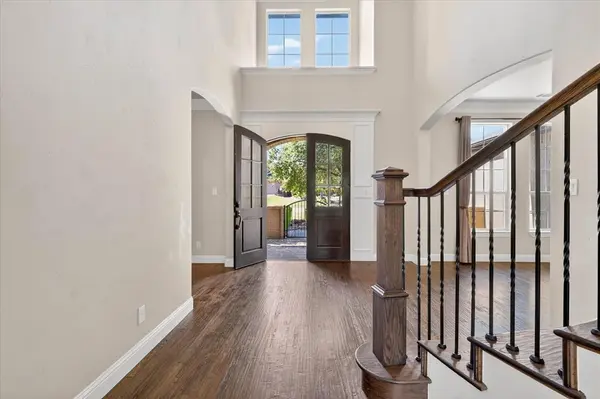 5800 Lamb Creek Drive, Fort Worth, TX 76179