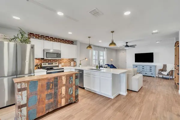 1413 Whitewater Drive, Little Elm, TX 75068