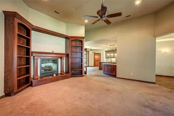 1355 County Road 4719, Wolfe City, TX 75496