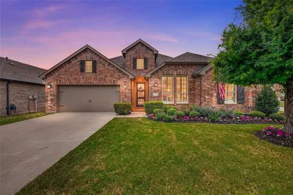 1221 Daylily Drive, Northlake, TX 76226
