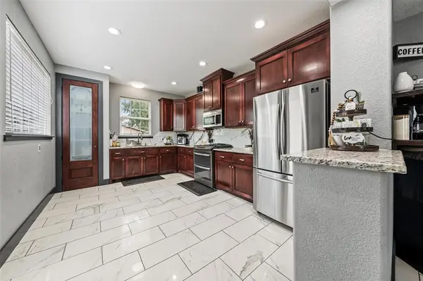 1205 N 17th Street, Waco, TX 76707