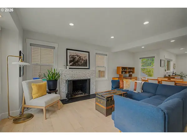 2905 SE 74TH AVE, Portland, OR 97206