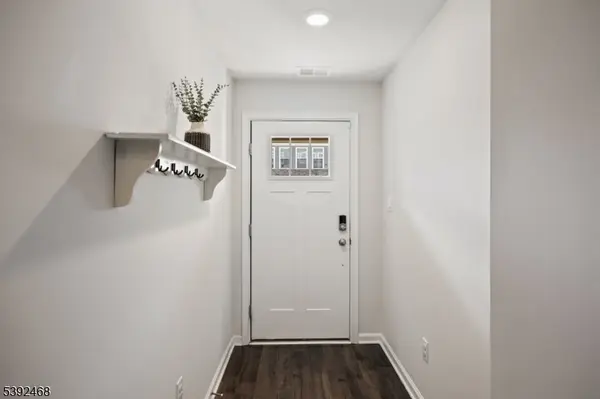 69 Sister's Farmstead Rd, Mount Laurel Twp., NJ 08054