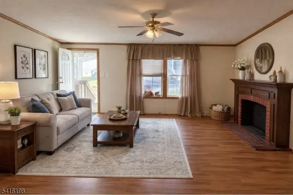 102 New Street, Oxford Twp., NJ 07863