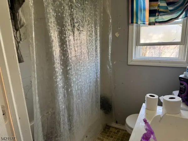 65 Lehigh Ave, Piscataway Twp., NJ 08854