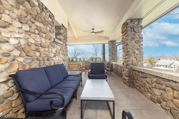 129 Watchung Ave, Chatham Boro, NJ 07928