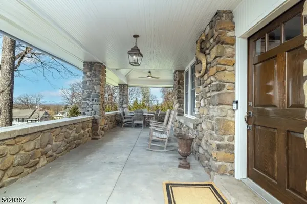 129 Watchung Ave, Chatham Boro, NJ 07928