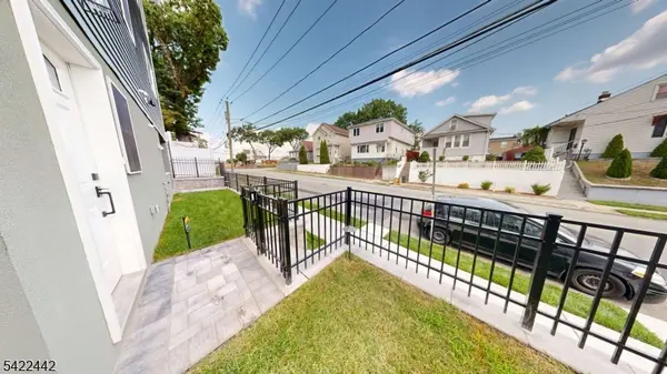 376 5Th Ave, Paterson City, NJ 07514