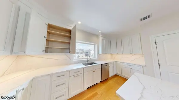 376 5Th Ave, Paterson City, NJ 07514