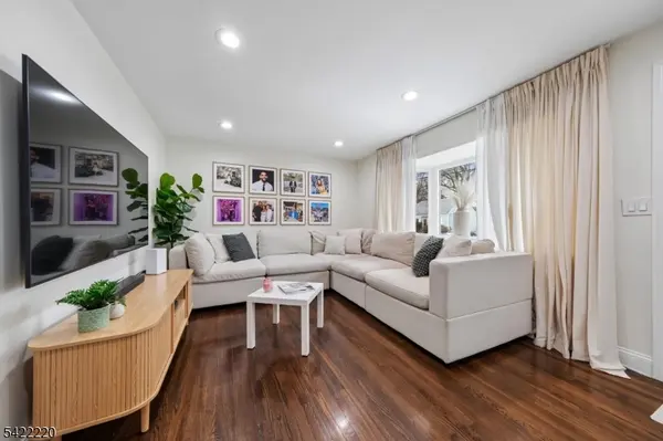 1269 Crescent Ave, Roselle Boro, NJ 07203