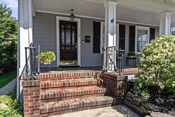 706 Mountain Ave, Westfield Town, NJ 07090