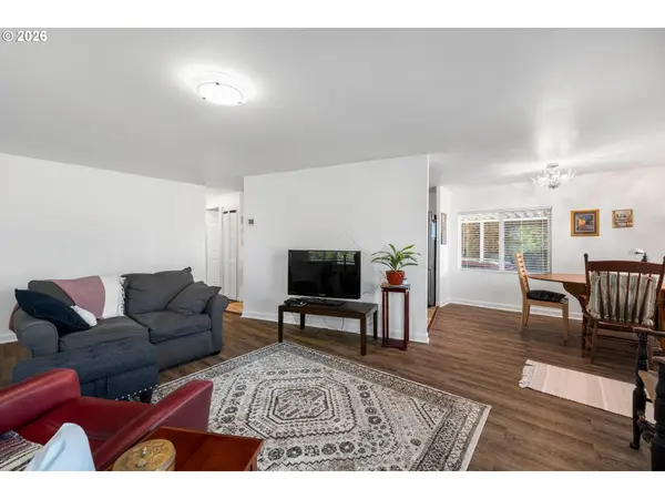 12450 SW FISCHER RD #143, Portland, OR 97224