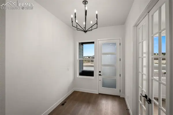 1109 White Clover DR, Monument, CO 80132