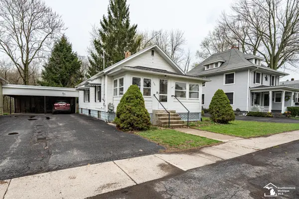 296 Elm ST, Deerfieldvillage_lenawee, MI 49238