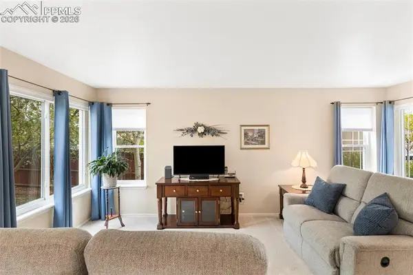 5267 Belle Star DR, Colorado Springs, CO 80922