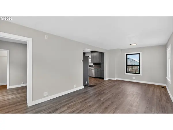 504 S 3RD ST, Springfield, OR 97477