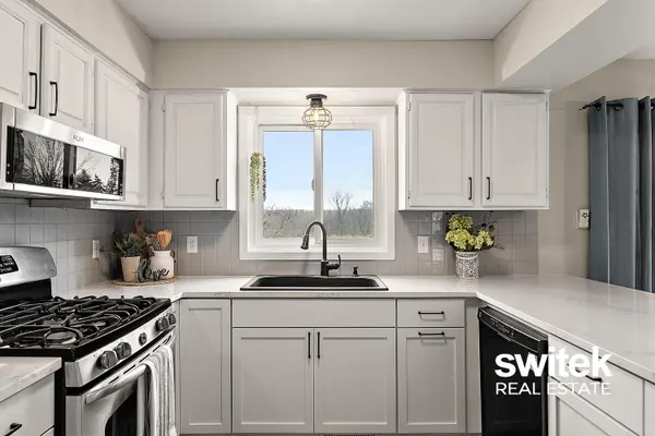 9750 Meadow VLY SE, Gaines Twp, MI 49316