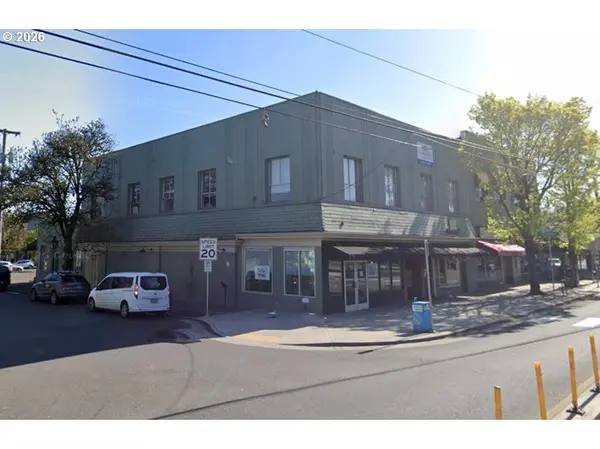 8535 N LOMBARD ST, Portland, OR 97203