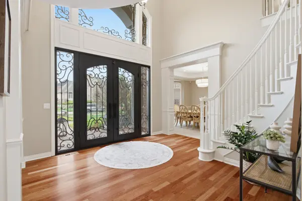 18356 Clairmont CIR W, Northville Twp, MI 48168