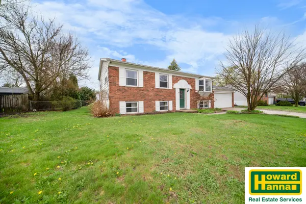 1431 Meadow DR, Wolverine Lake Vlg, MI 48390