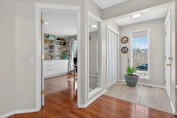 97 Tuscany Valley VW NW, Calgary, AB T3L 2E8