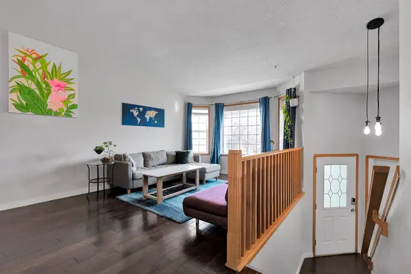 132 West Creek DR, Chestermere, AB T1X 1K6