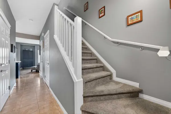 620 Luxstone LNDG SW #501, Airdrie, AB T4B 0B5