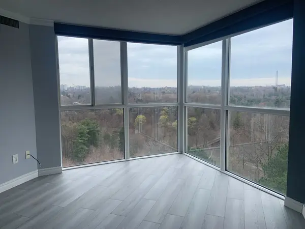 7 Concorde PL #701, Toronto C13, ON M3C 3N4