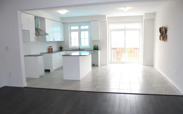 1187 Marathon AVE, Pickering, ON L1X 2R2