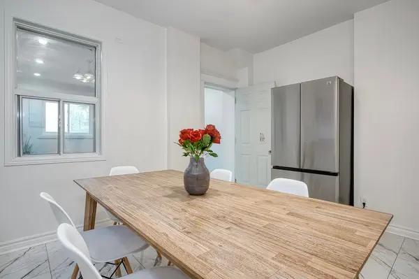 151 Broadview AVE, Toronto E01, ON M4M 2E9